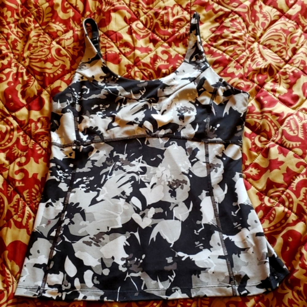 workout tank
